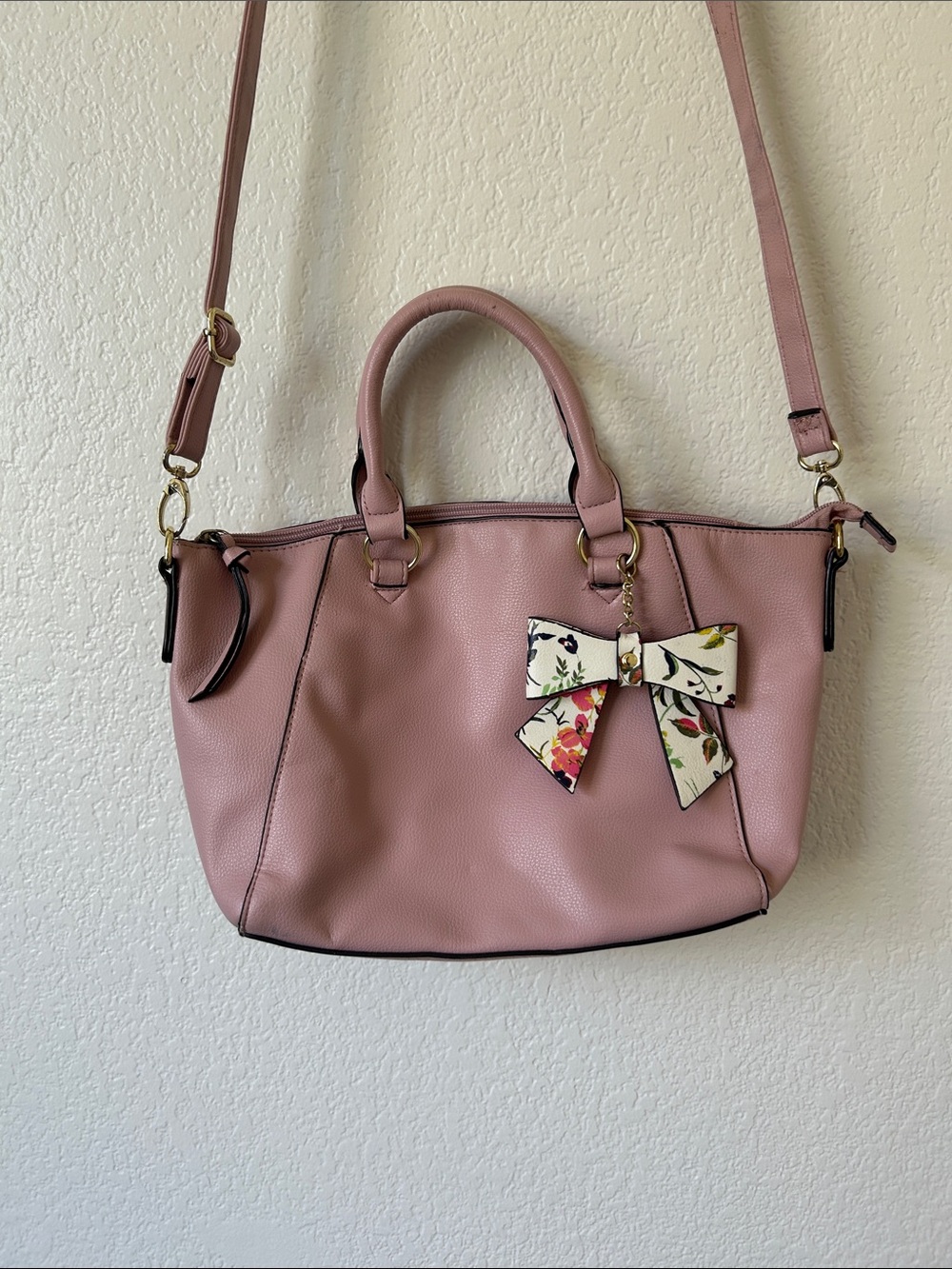Women’s Pink Bow Accent Satchel Shoulder Bag